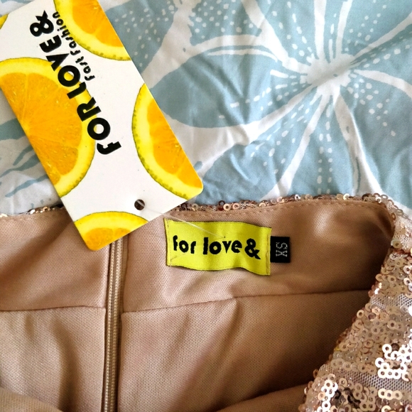 Champagne sequined skirt - Picture 1 of 3